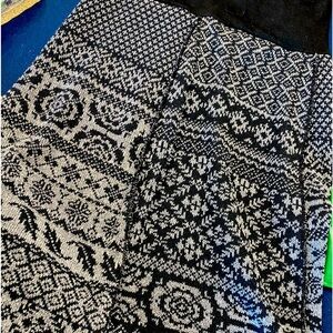 RECYCLED sweaters make this FUN & FLATTERING skirt! ♻️ see pic for all the deets